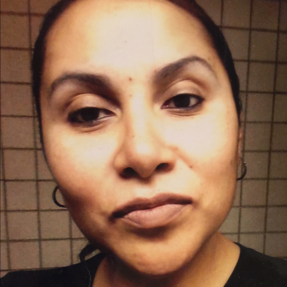 Meet your Posher, Francisca